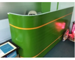 Quầy lễ tân mới 90%